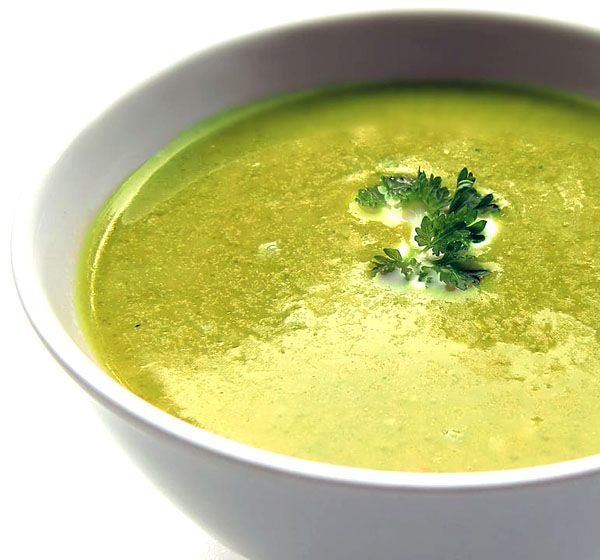 Grüne Spargel Cremesuppe